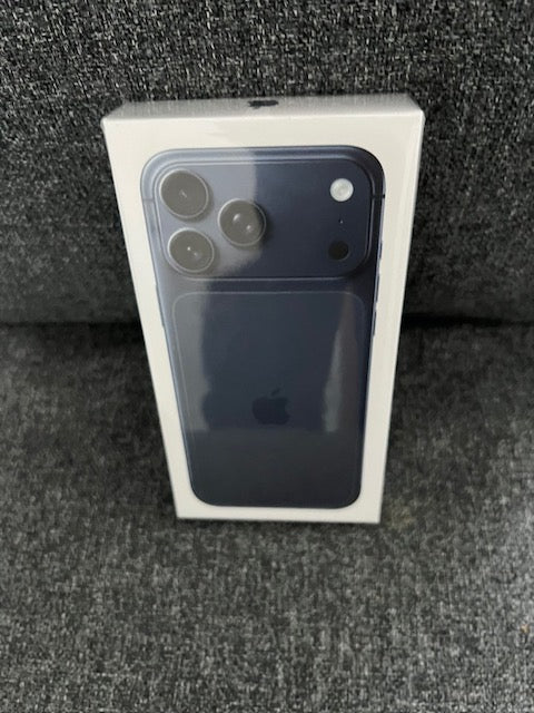 iPhone 17 Pro Max Deep Blue