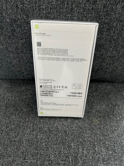 iPhone 17 Pro Max Deep Blue