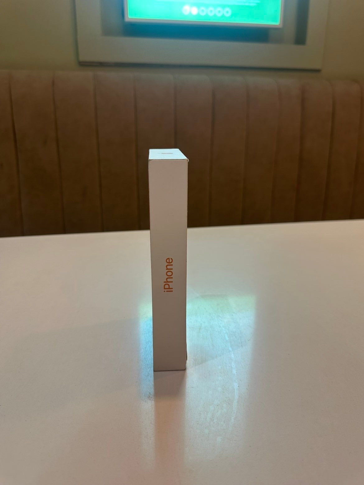 iPhone 17 Pro Max Cosmic Orange